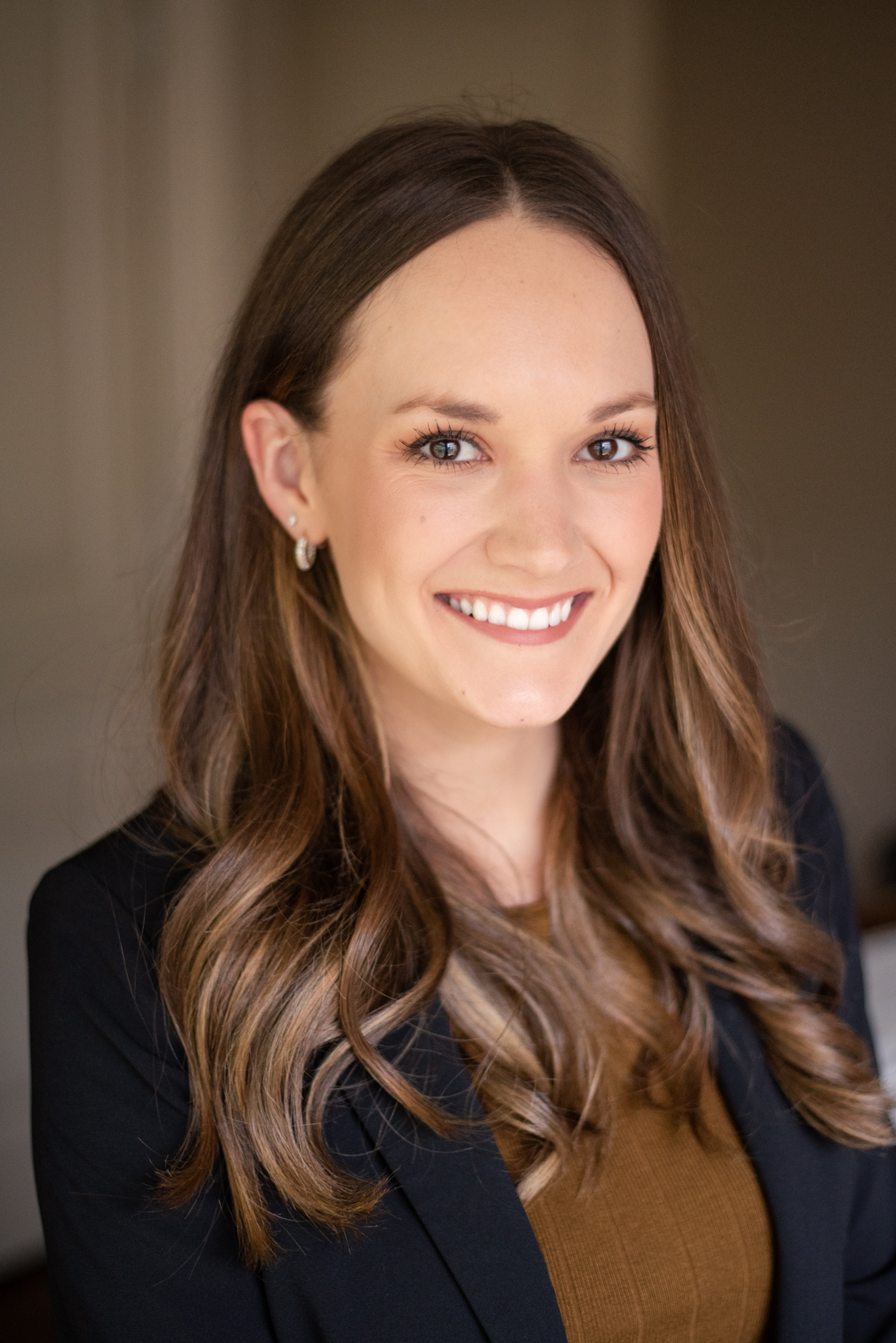 RSL Management - Elle Hogan